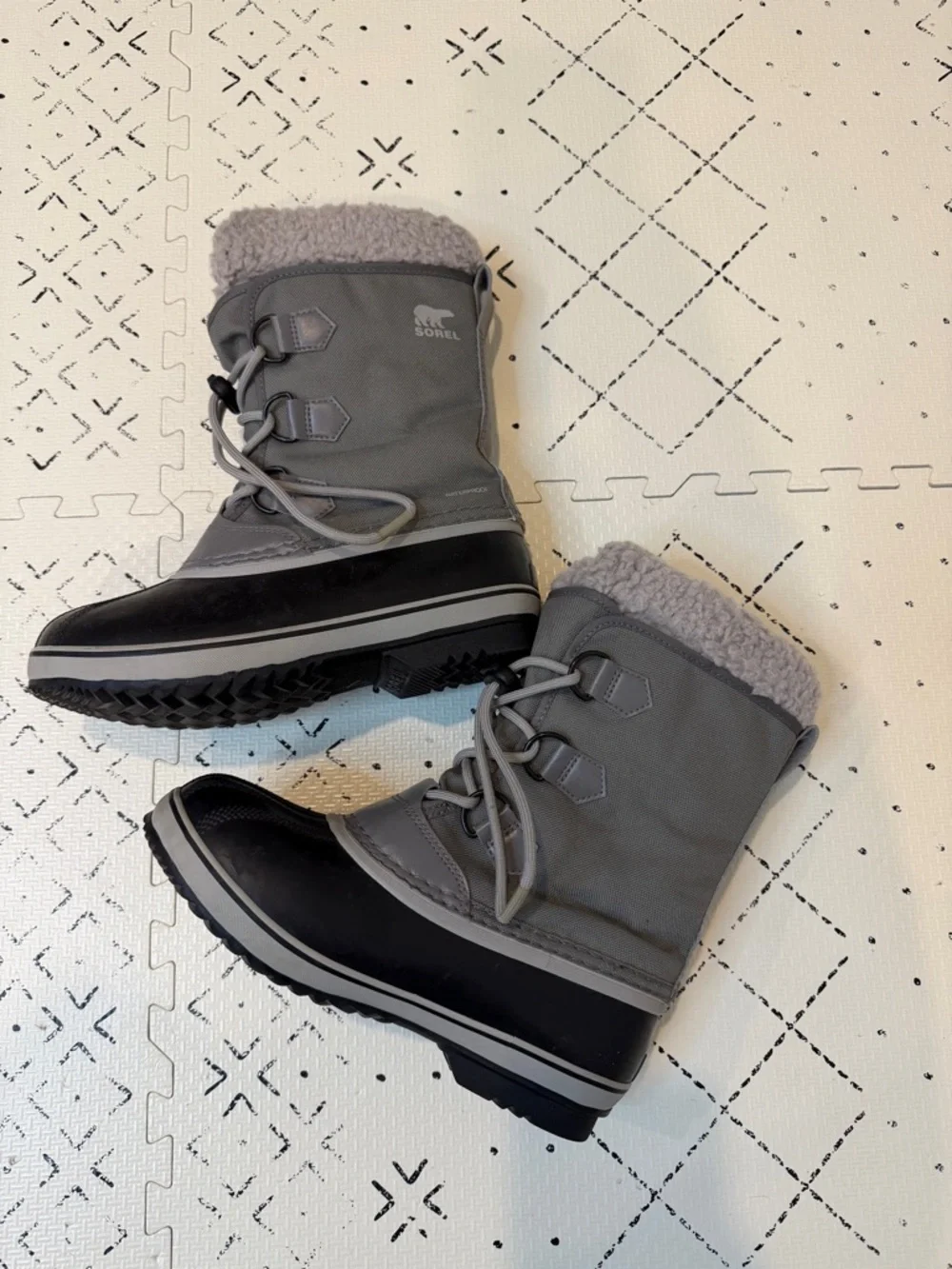 Yoot‎ Pac Nylon WP (Big Kid) size 5